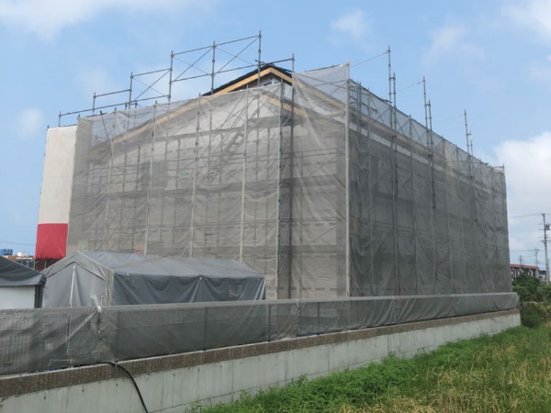 集合住宅新築工事用足場